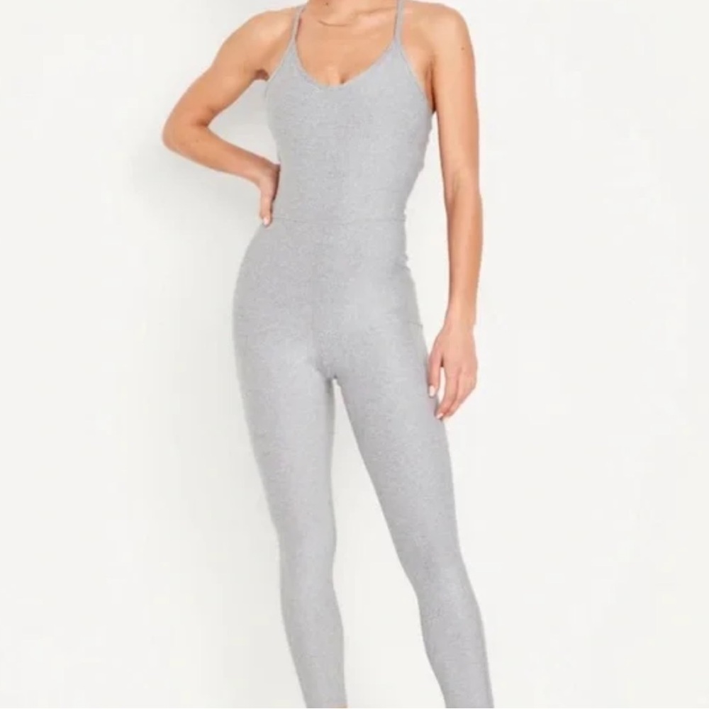 Old Navy Heather Gray Women's Jumpsuit